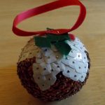 Tutorial: Sequined Pudding decoration